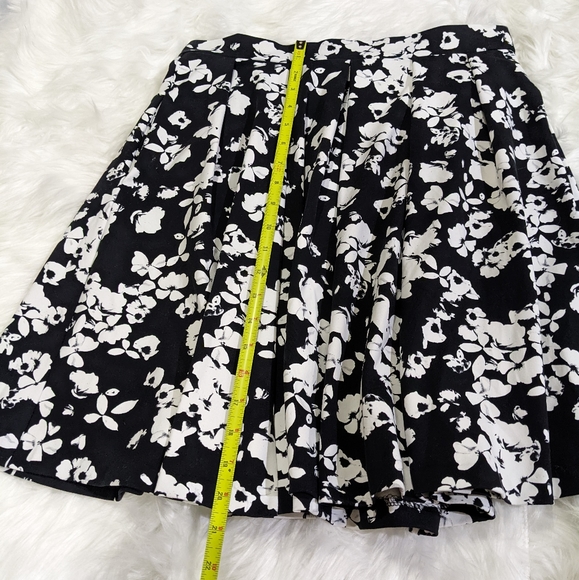 Cynthia Rowley Skirt - Picture 14 of 14